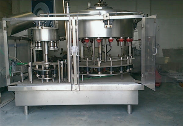 10 buruko negatiboaren presioaren botila betetzeko makina